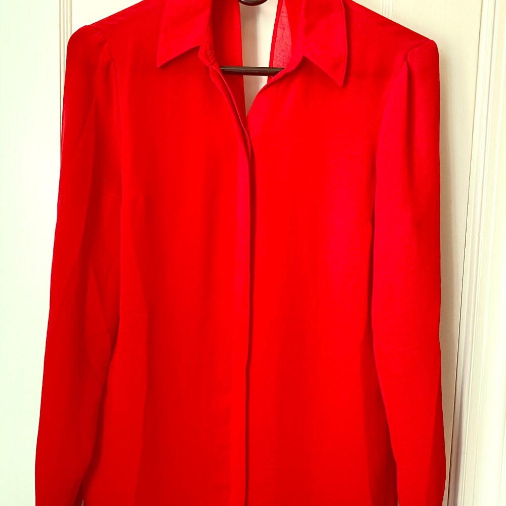 Candie’s back cutout blouse